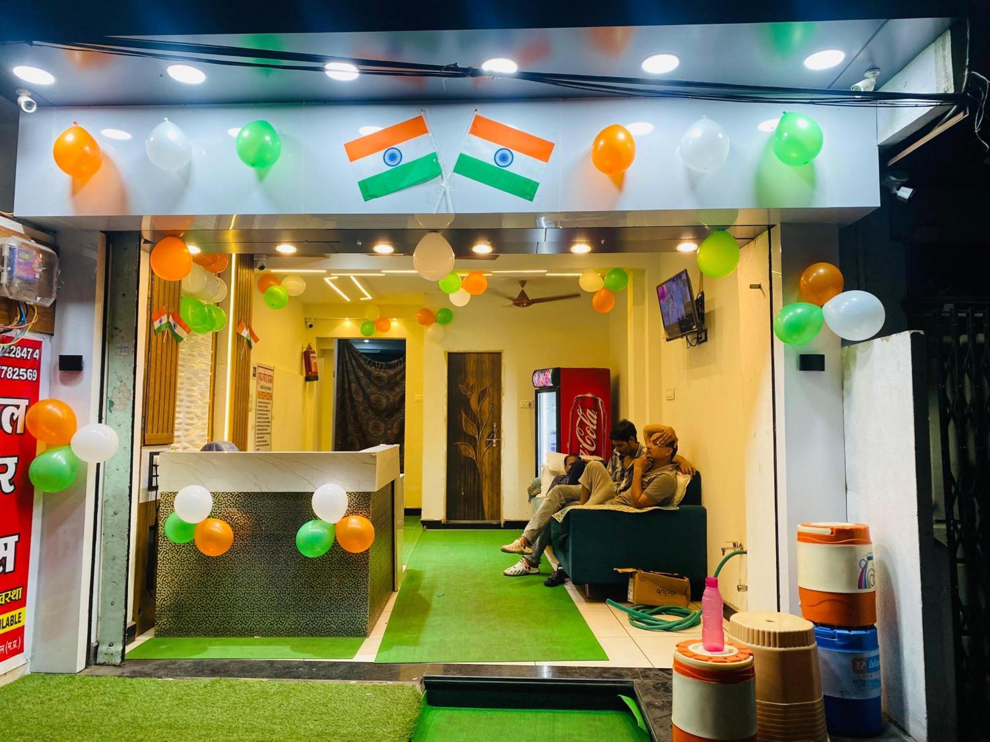 Hotel Super Palace Ujjain Eksteriør bilde